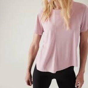 Athleta Short Sleeve Relaxed Tee in Smoked Mauve